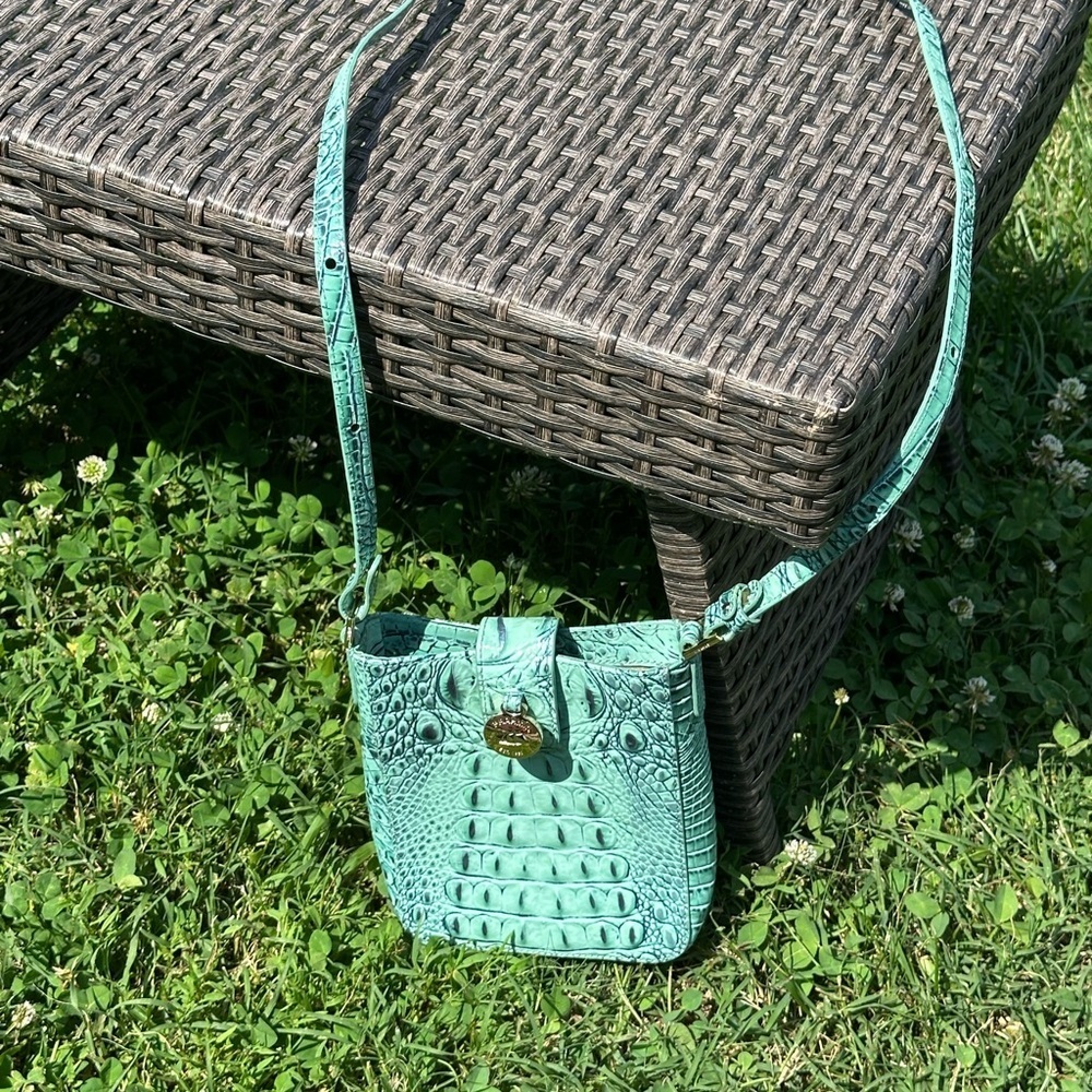 Brahmin Green Crossbody Bag with Alligator Embossed Design - Picture 2 of 6